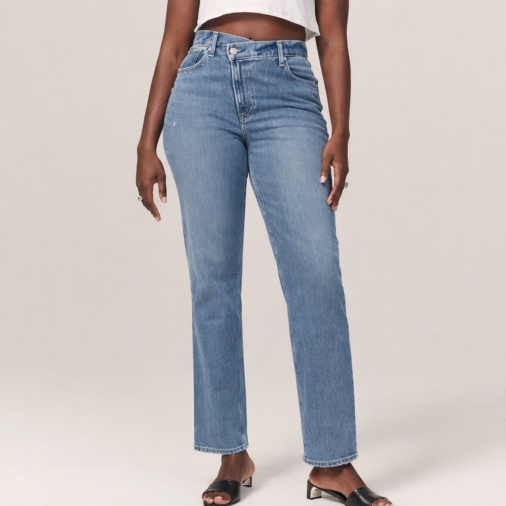 Abercrombie Curve Love 90s Straight Jeans 14L High Rise